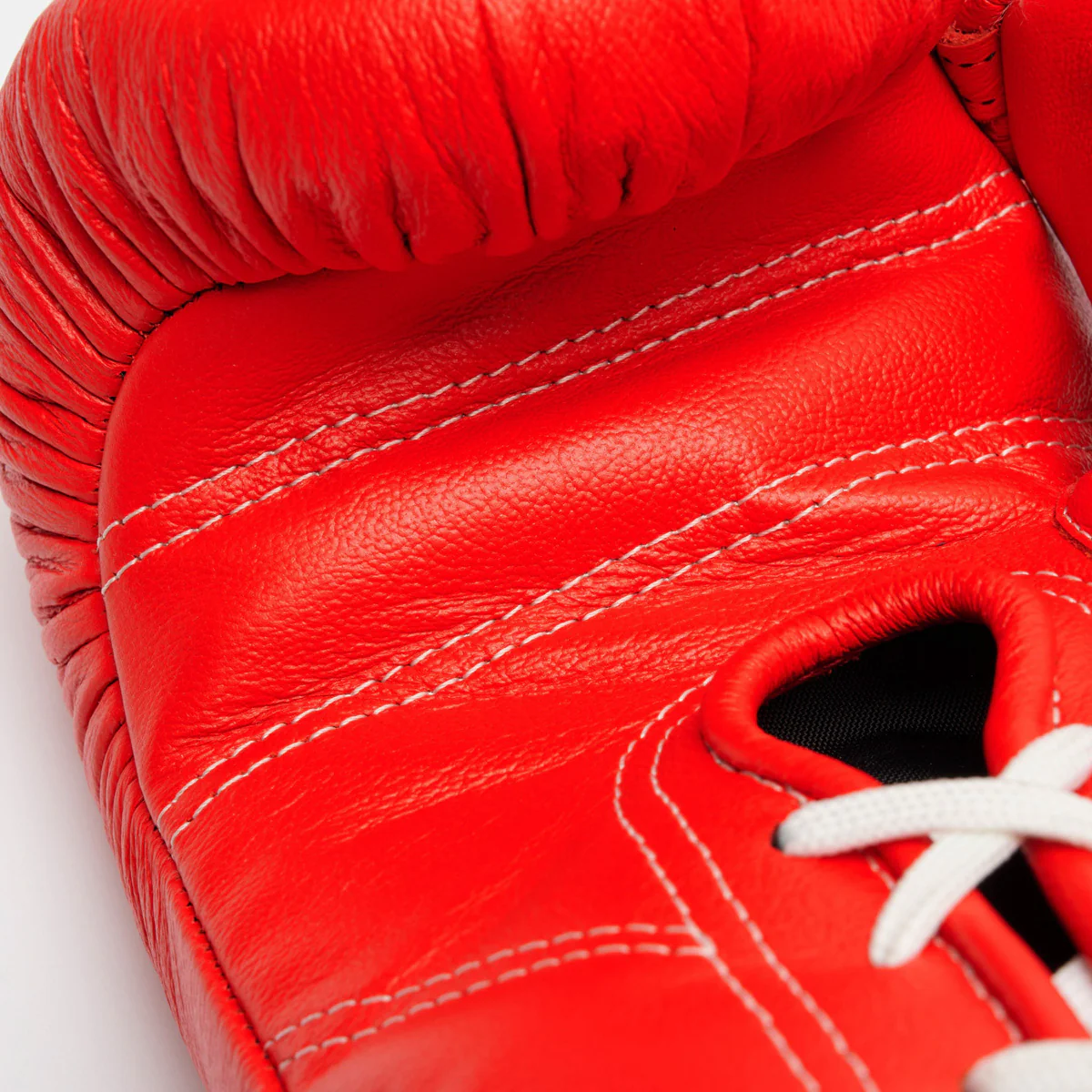 Gants de boxe Leone Sport Orlando Classico avec lacets Rouge  - Image 10