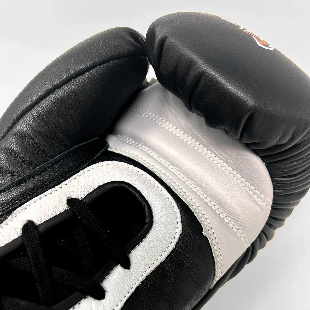 Gants de boxe Rival RS1 Pro Sparring 20th Anniversary Noir - Image 5