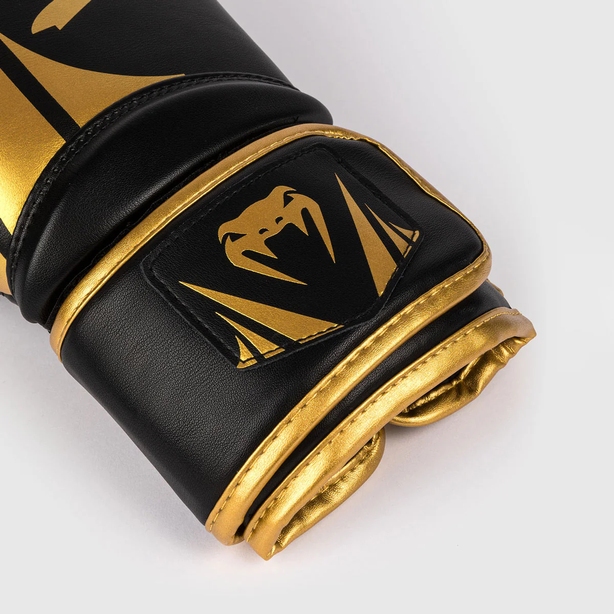 Gants de boxe Venum Challenger 2.5 Noir-or  - Image 3