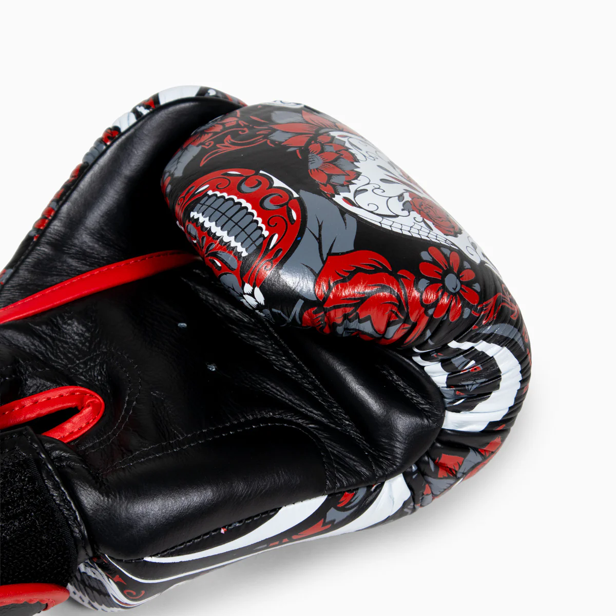 Gants de Muay Thai Twins Special FBGVL 3 Skull Rouge  - Image 7