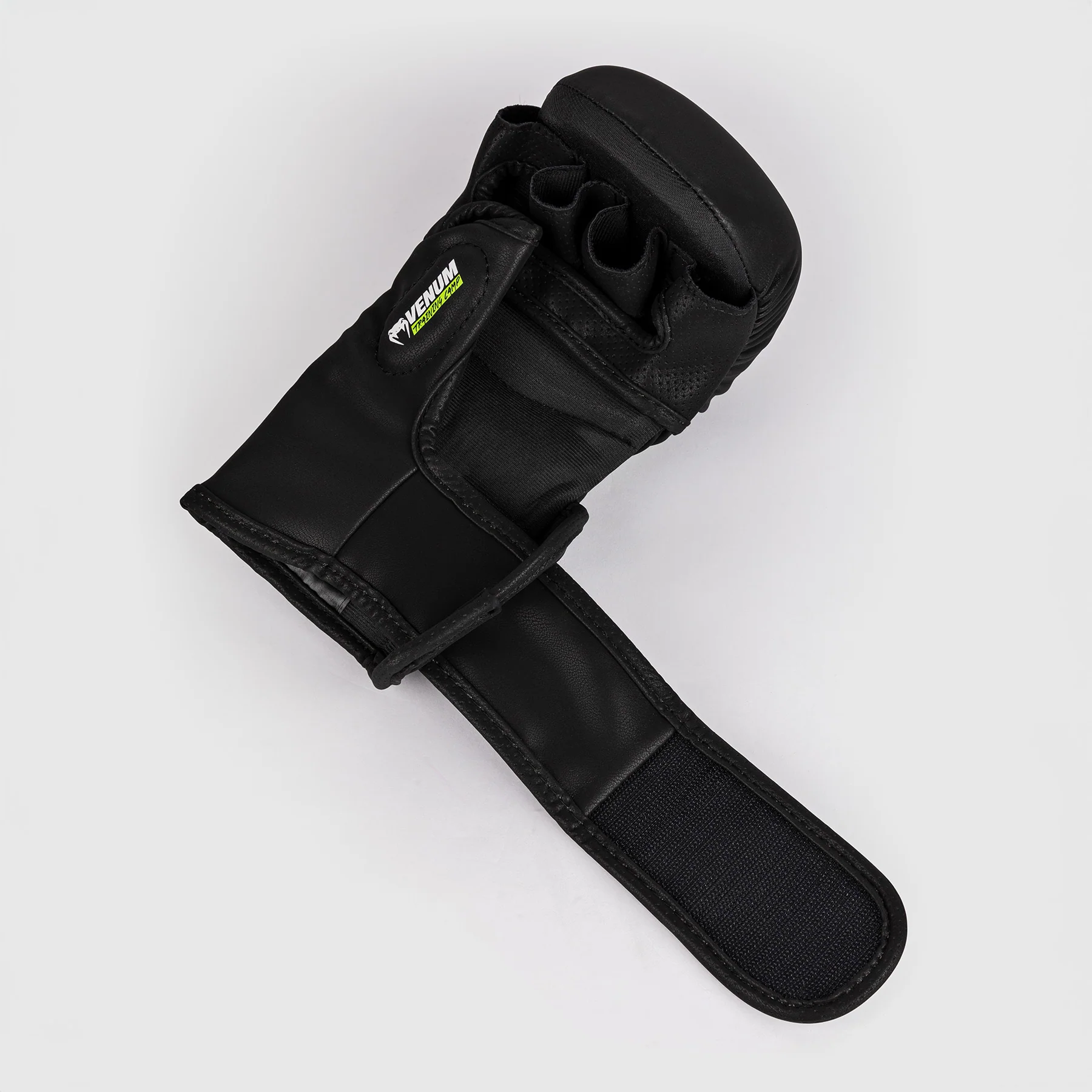 Gants MMA 7 Oz Venum Training Camp 4.0 sparring - Image 3