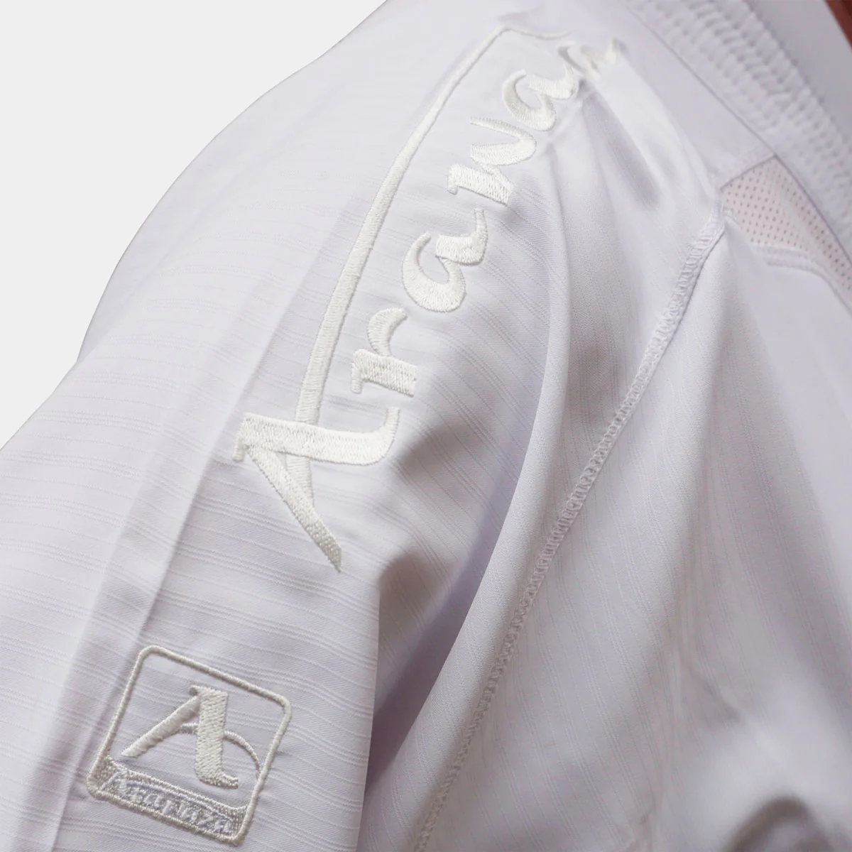 Karategi Arawaza Kumite Deluxe Evo WKF broderie blanche  - Image 3