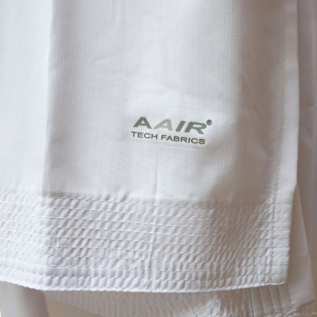 Karategi Arawaza Kumite Deluxe Evo WKF broderie blanche  - Image 4