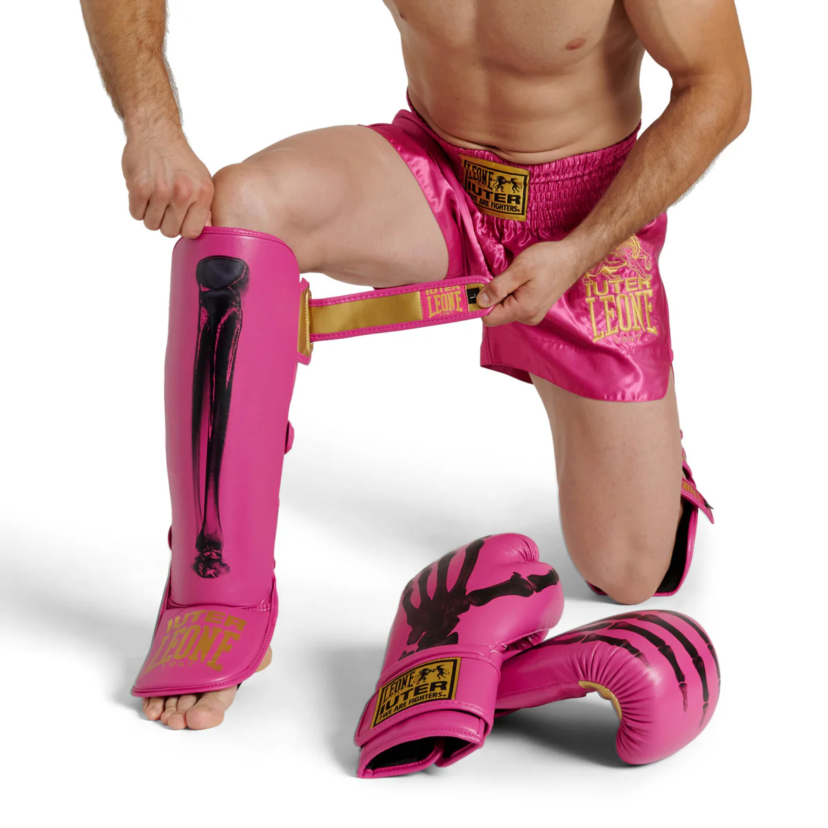 Protège-tibias Leone Iuter PT01IU avec pare-pieds Fuchsia  - Image 8