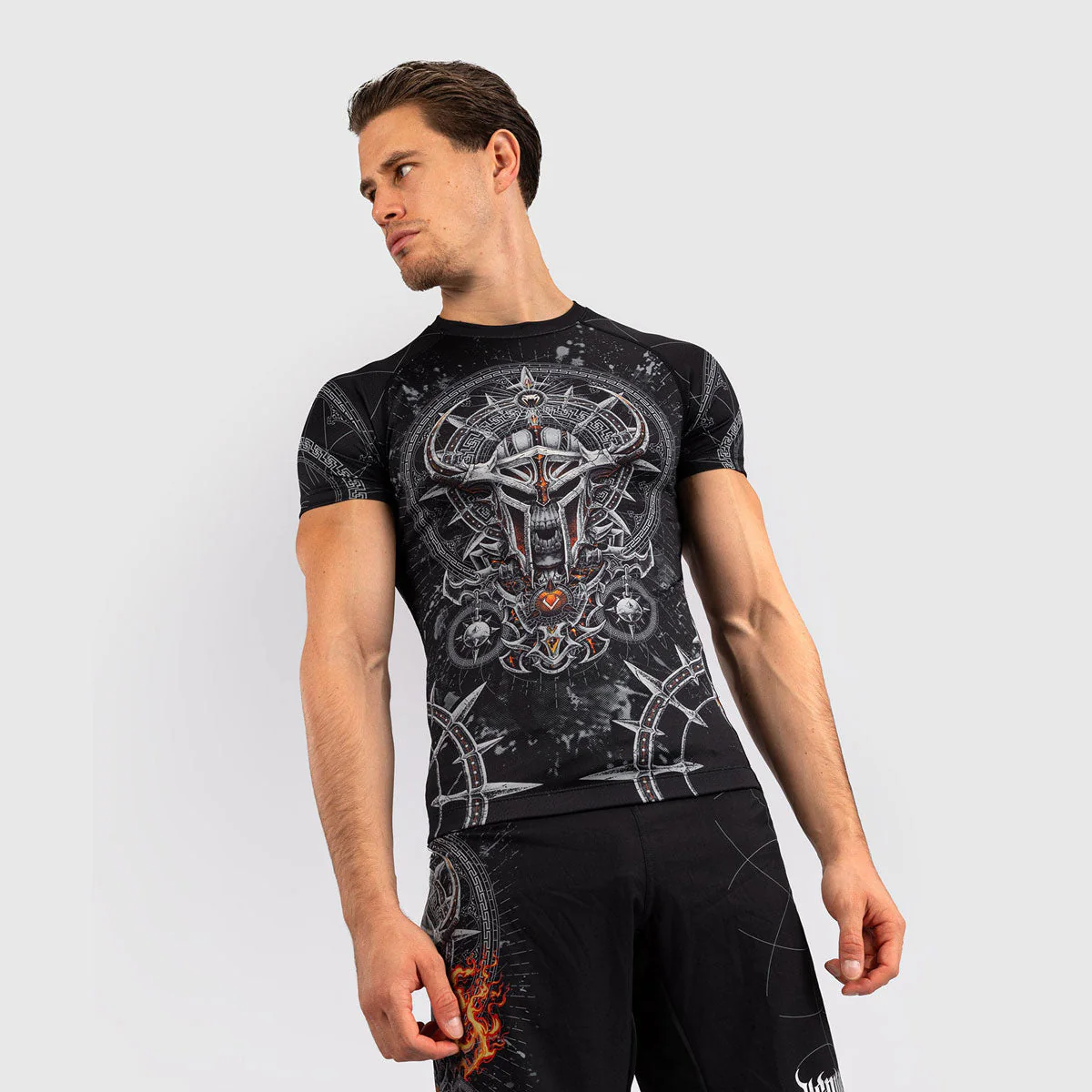 Rashguard Venum Gladiator 5.0 manches courtes Noir-Argent  - Image 2