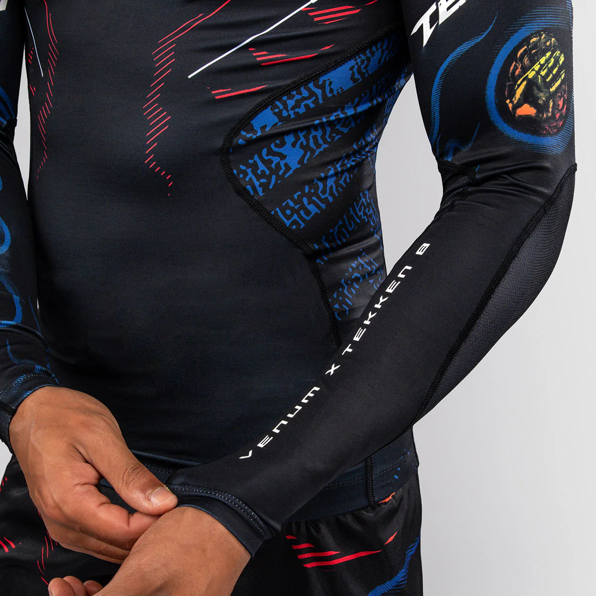 Rashguard Venum Tekken 8 Yoshimitsu manches longues Noir-orange  - Image 6