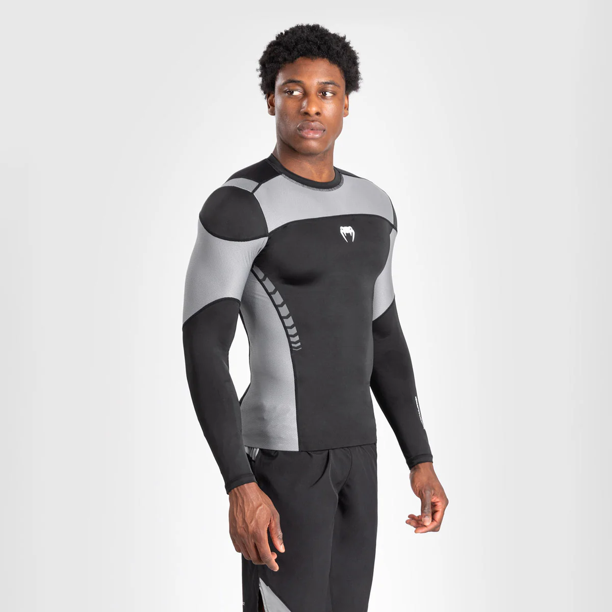 Rashguard Venum Tempest manches longues Noir 