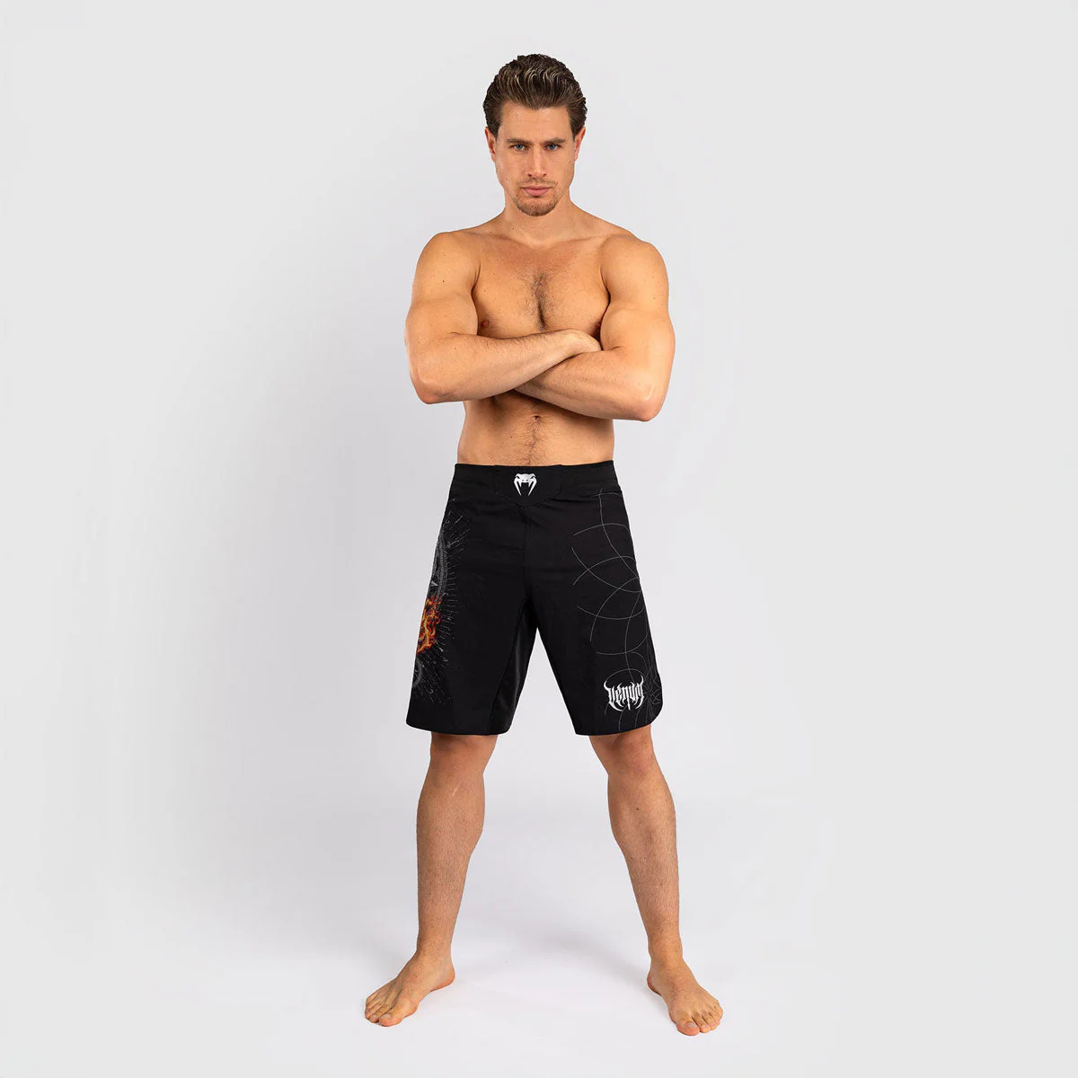 Shorts de MMA Venum Gladiator 5.0 Noir-Argent - Image 4