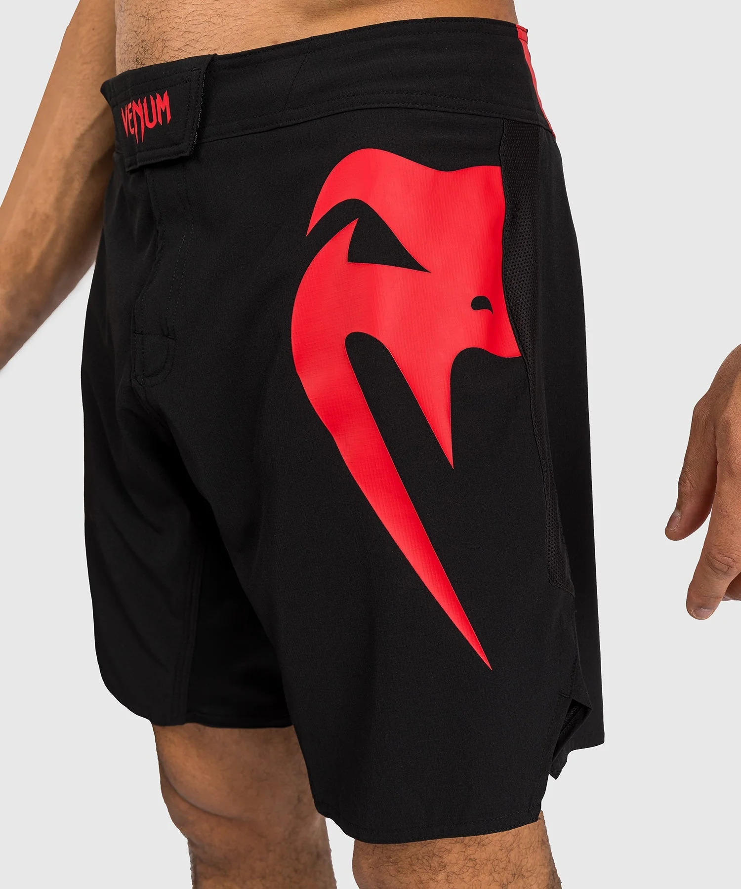 Shorts de MMA Venum Light 5.0 - Image 23