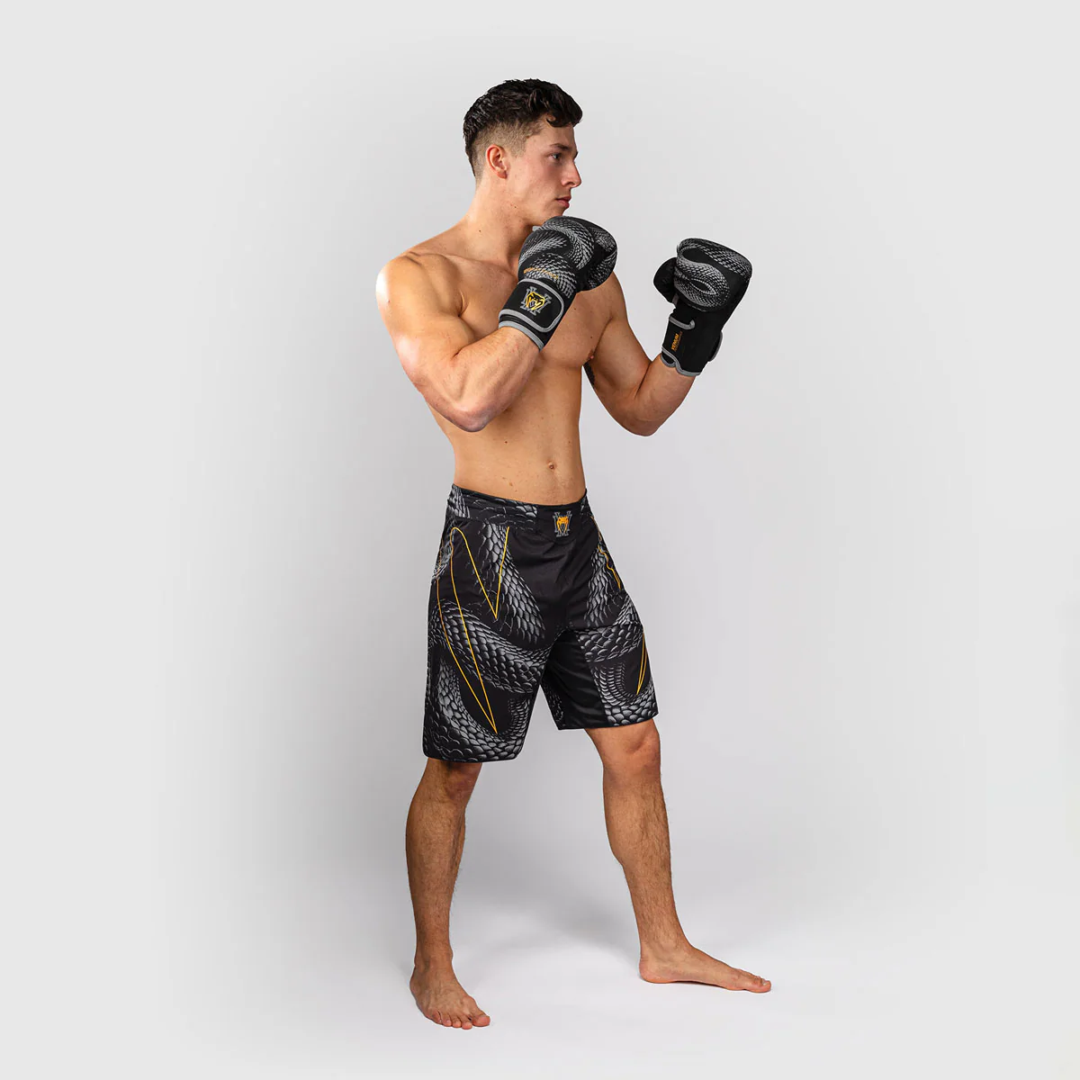 Shorts de MMA Venum Matupa Noir-gris - Image 5