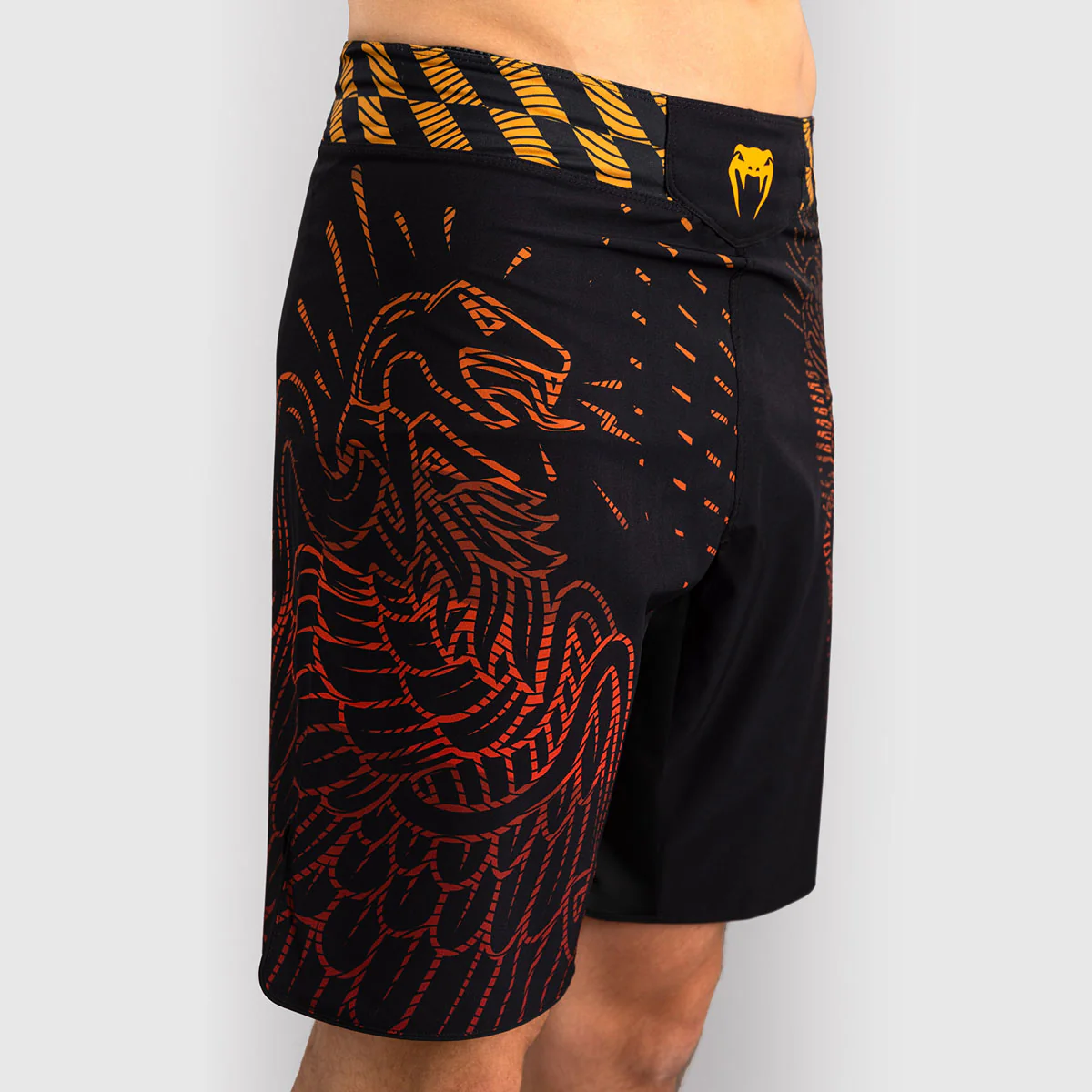 Shorts de MMA Venum Quetzal Fury Noir-rouge  - Image 3