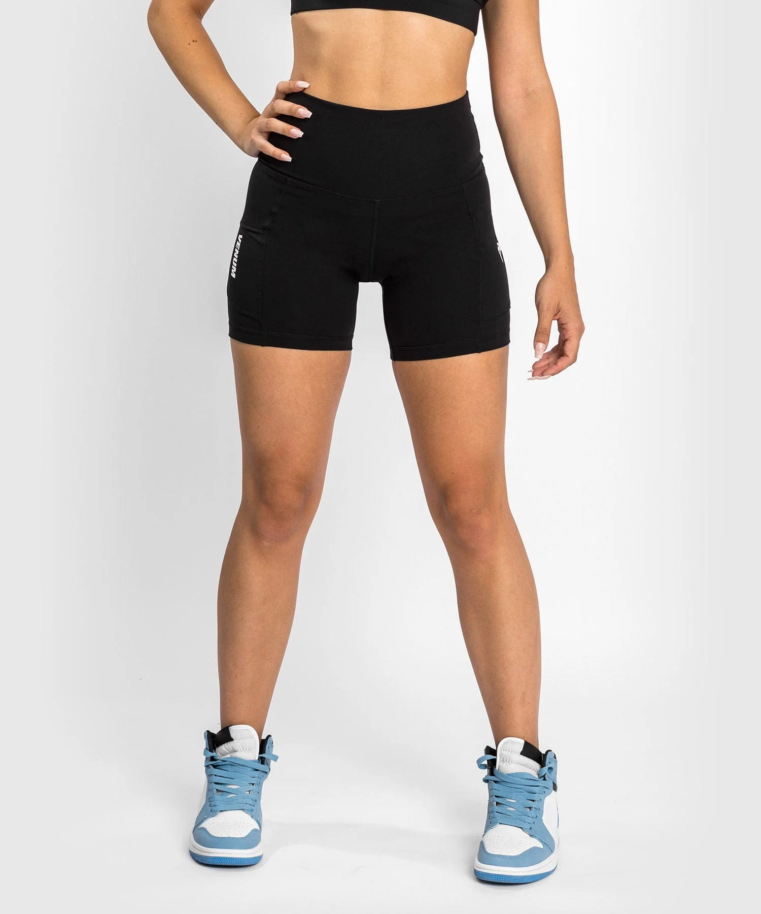 Shorts femme Venum Essential  - Image 5
