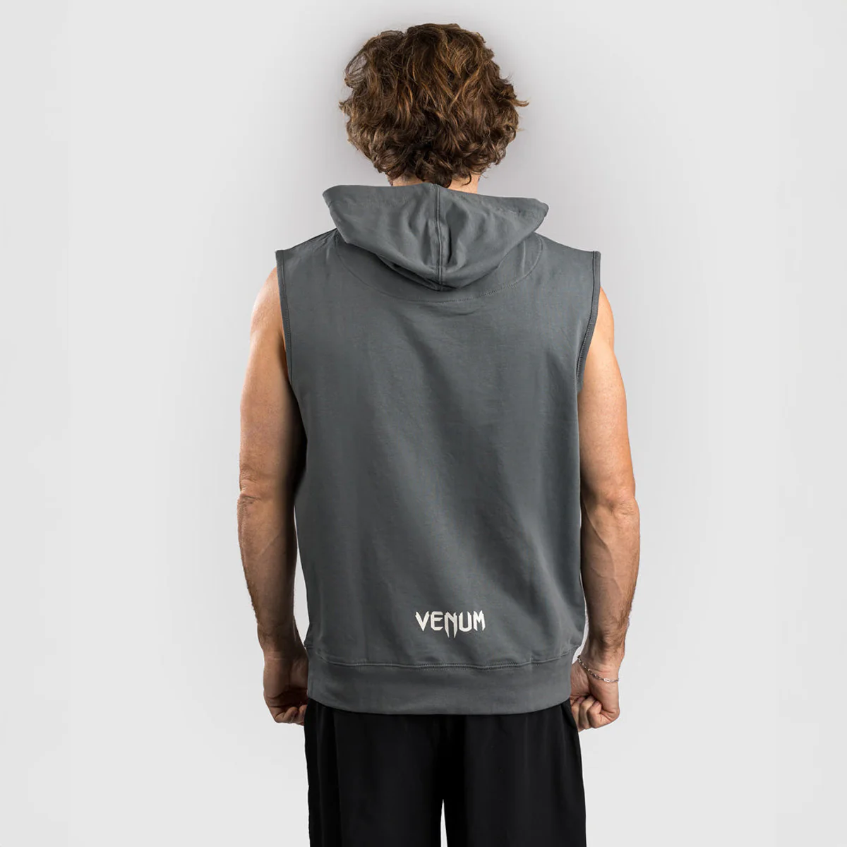 Sweat sans manches Venum Sparring avec capuche Grise  - Image 4