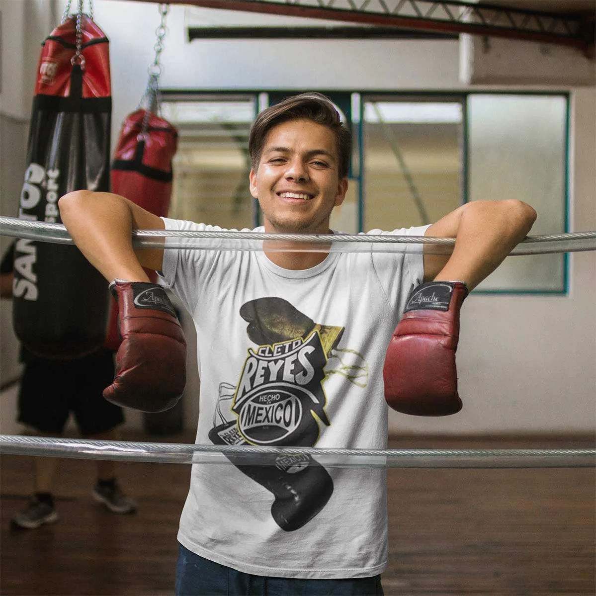 T-shirt Cleto Reyes Gants Vintage  - Image 4