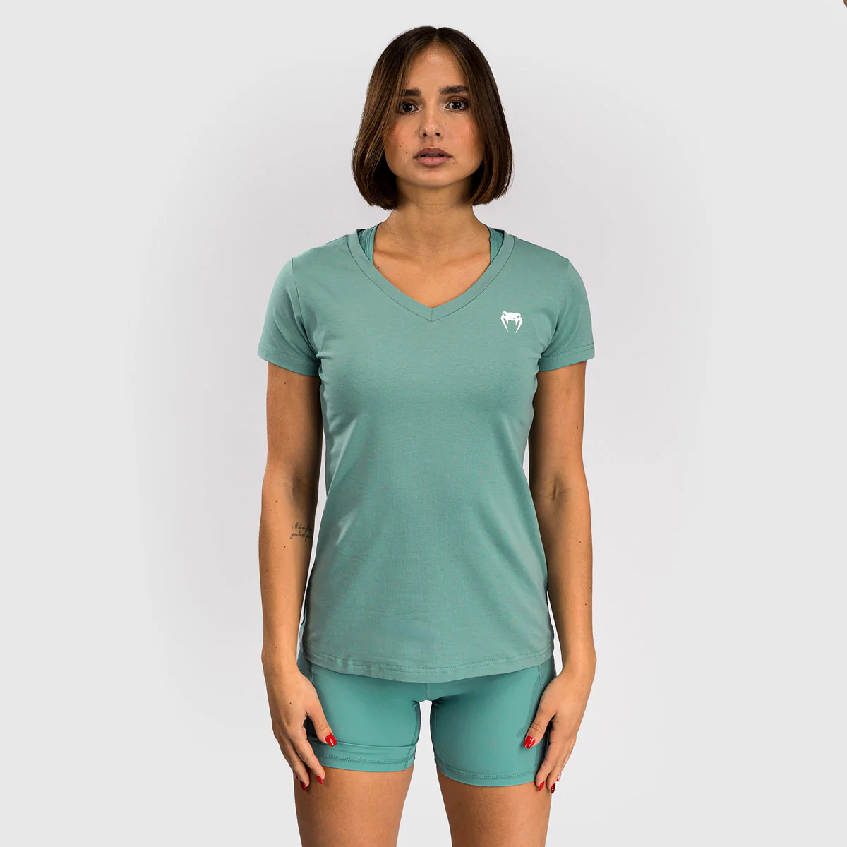 T-shirt Femme Venum Essential Vert d'eau  - Image 2