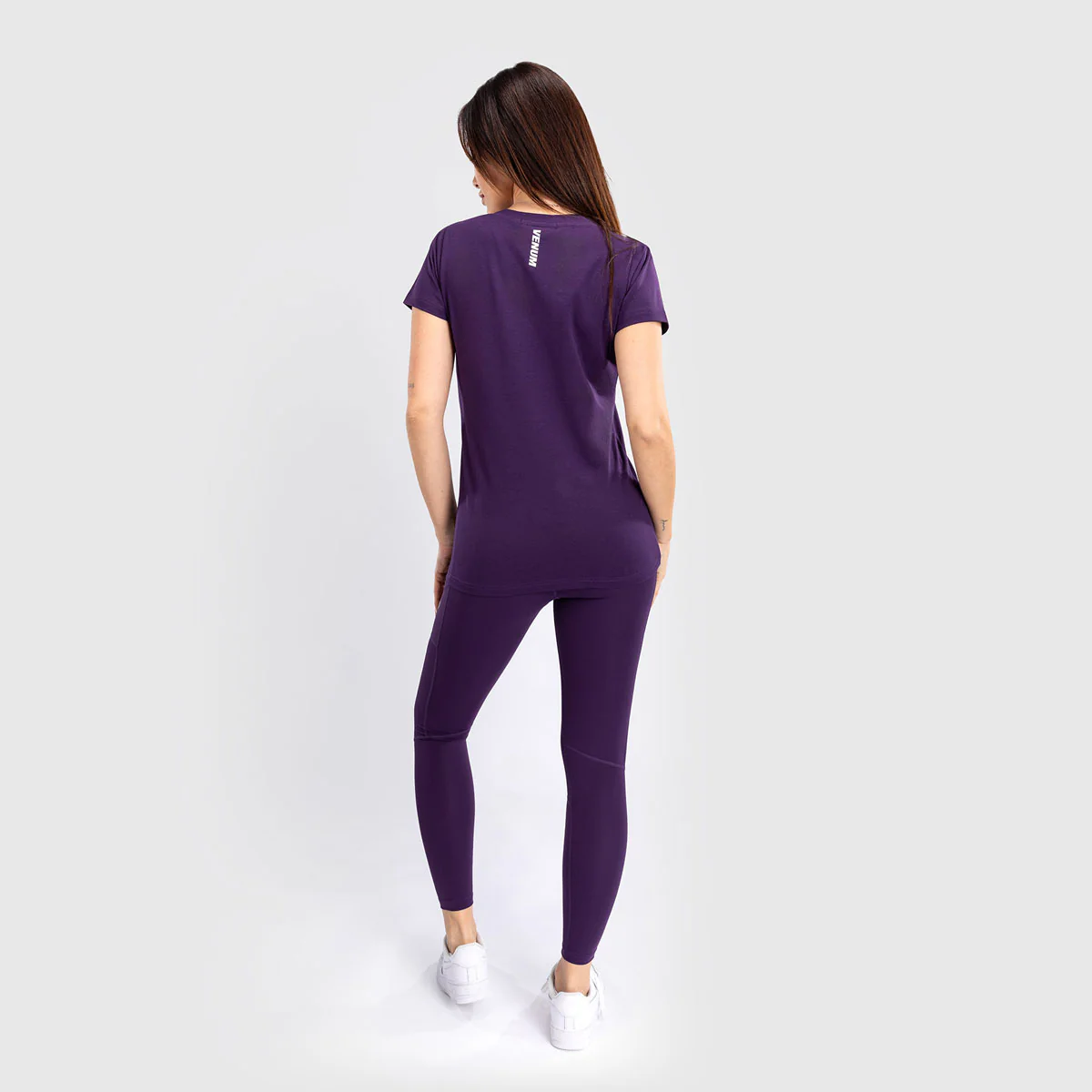 T-shirt Femme Venum Essential Violette  - Image 4